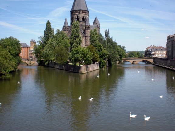 View from Moyen Pont, Metz, France